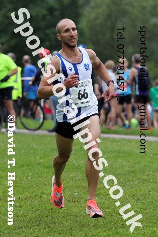 Mens Sunderland 5k (Inc. NE and NCAA Champs), Silksworth, Sunderland, Thursday, July 22nd. Photo: David T. Hewitson/Sports for All Pics